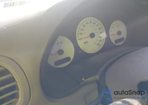 2002 Chrysler Voyager z USA, uszkodzony, nr VIN 1C8GJ25352B597498